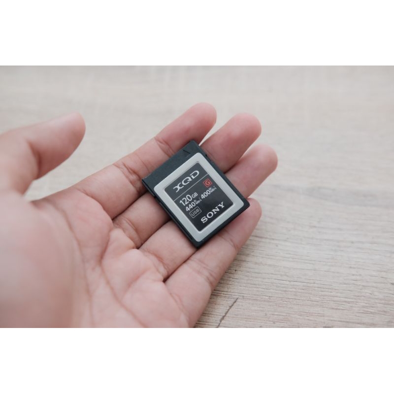 Jual Memori XQD 120GB merk sony untuk kamera nikon Z6 (Free Jual Memori XQD 120GB merk sony untuk kamera nikon Z6 (Free