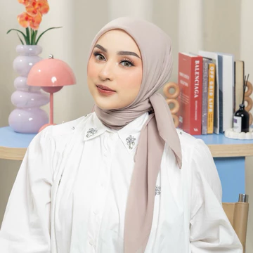 Nathelabel Poly Plain Paris Hijab Square (Hijab Segi Empat Poly Chiffon)
