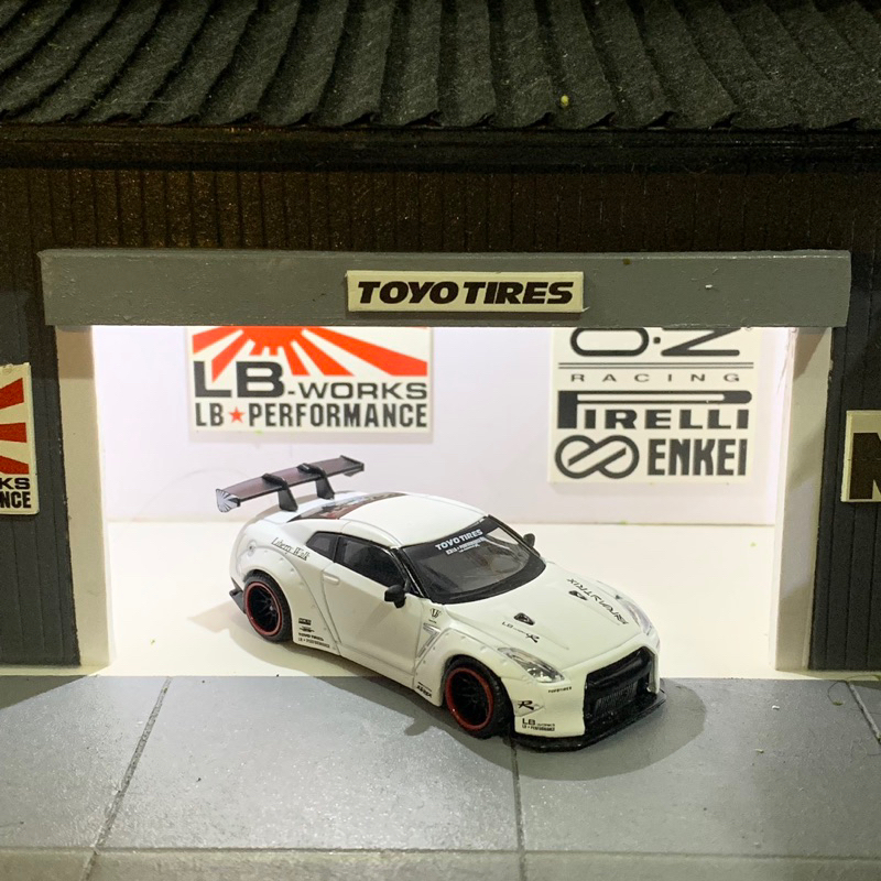 Jual Mini GT LBWK R35 Matte White No.9 | Shopee Indonesia