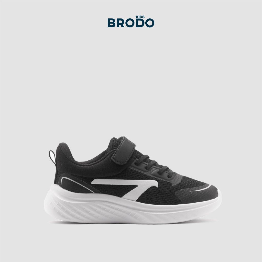 Jual BRODO - Sneakers Inizio Junior Black-White WS | Shopee Indonesia