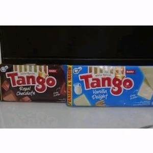 Jual Wafer Tango 110gr Rasa Coklat dan Vanila | Shopee Indonesia