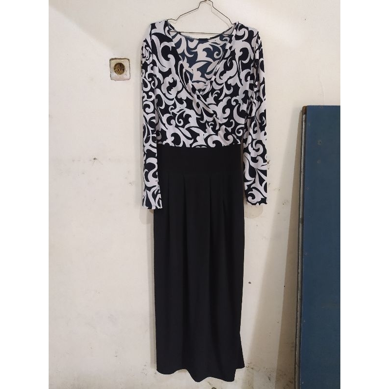 Jual [Preloved] Gamis rok hitam panjang (ukuran cek deskripsi) | Shopee ...