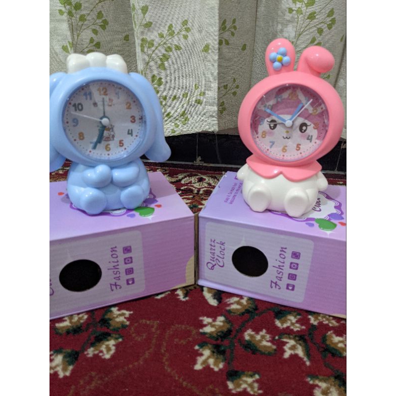 Jual jam wecker, pouch, tempat pensil new collection | Shopee Indonesia