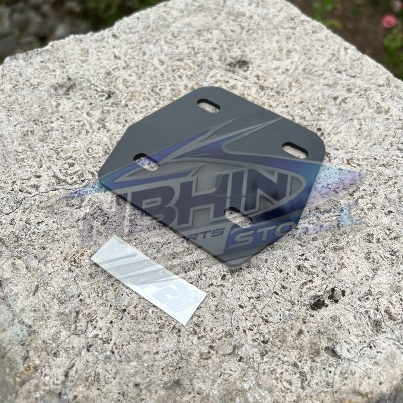 Jual Akrilik tutup cover spakbor R15 V3 / V4 penutup fender | Shopee ...