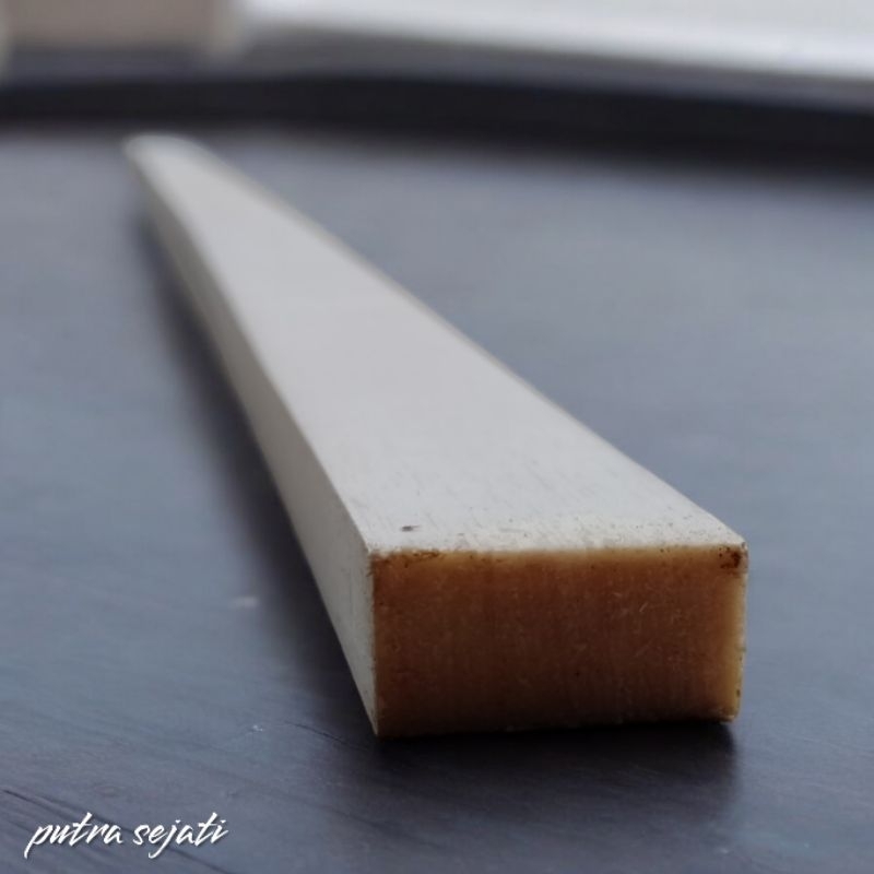 Jual List Kayu Reng Ukuran 2x3 eceran Kayu Reng Sudah Halus/Serut ...