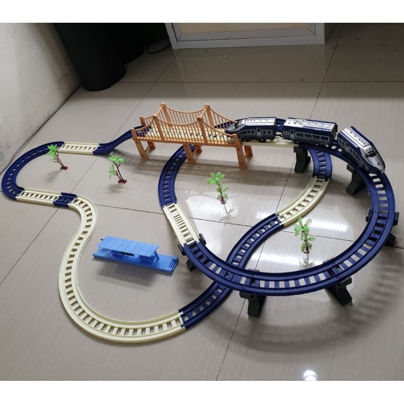 Jual Mainan Kereta Api Cepat Jakarta Bandung Train Rell Kreta Api 69 ...