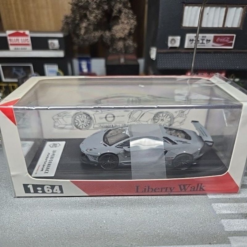 Jual Liberty Walk 1/64 Lamborghini Aventador Resin LBWK Performance ...