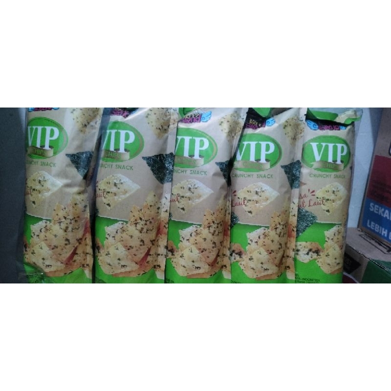 Jual SNACK VIP CHIPS UKURAN 28 gr BERBAGAI VARIAN RASA DAN HARGA SATUAN ...