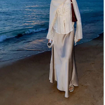 Satin Flowy Rok Resleting Elegan Tampil Stylish Korean Satin Skirt Maxi Satin Skirt Rok Panjang
