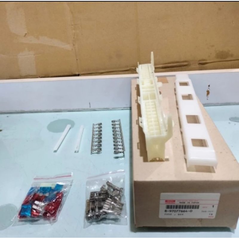 Jual spare part fuse box rumah kotak sekring sikring isuzu elf nkr 66