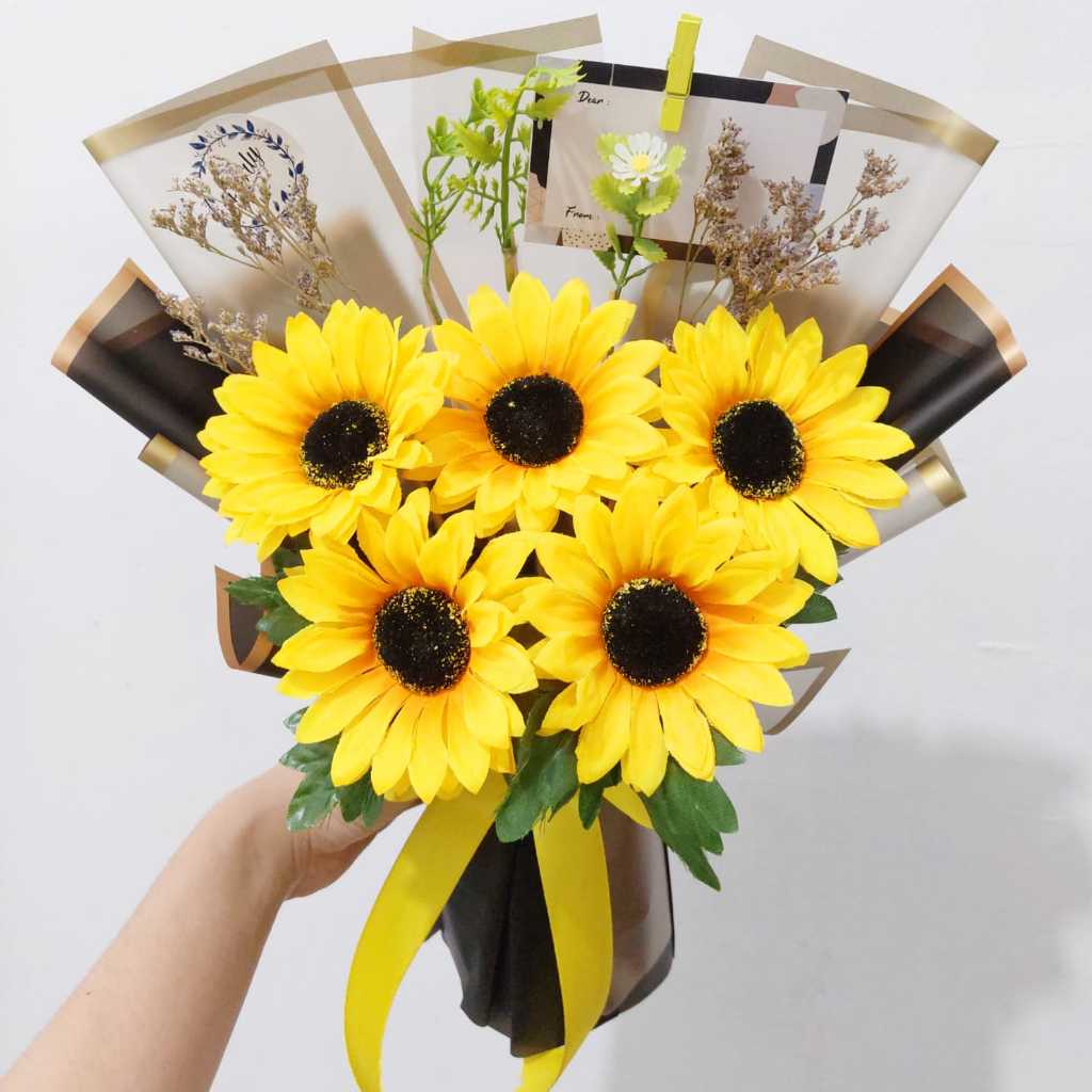 Jual Buket bunga Matahari / buket untuk pacar / buket wisuda | Shopee ...