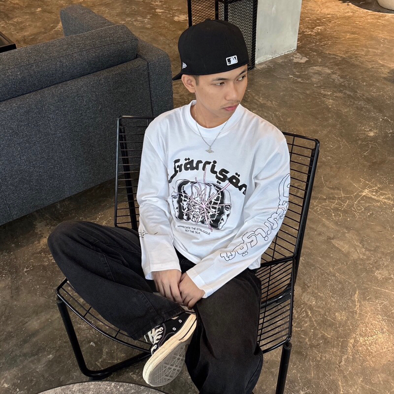 Jual GARRISON-LONGSLEEVE BOXY VISION | Shopee Indonesia