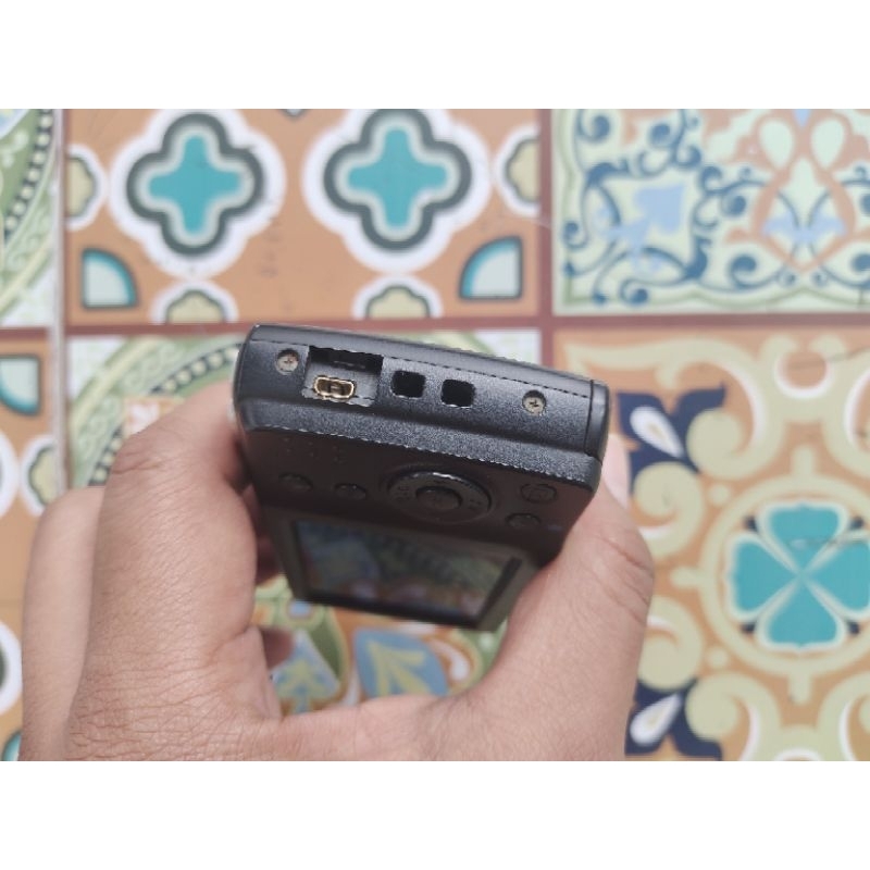 Jual Kamera digicam Casio QV R70 siap pakai | Shopee Indonesia