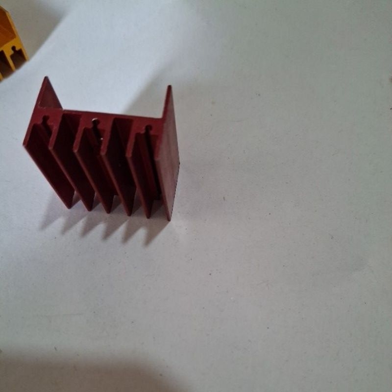 Jual 50 pcs Heatsink pendingin to 3p to 3PL WARNA MERAH hs tip MOSFET ...