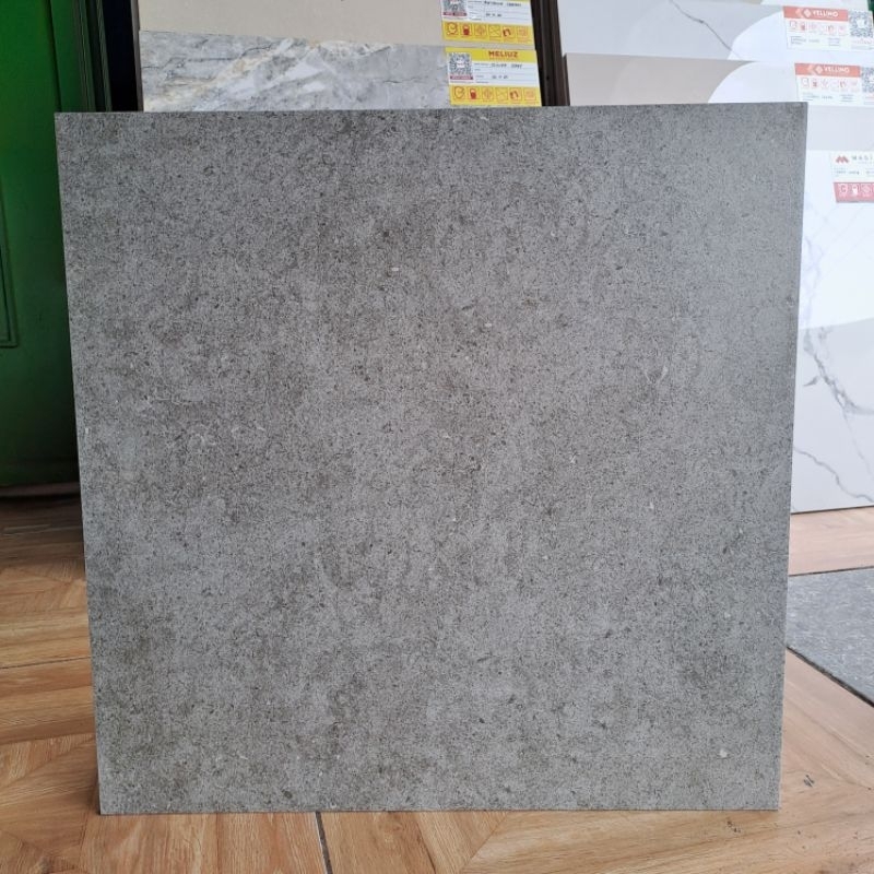 Jual Keramik Abu Matt Industrial Cuting 50x50 LUNA DARK GREY REC ...