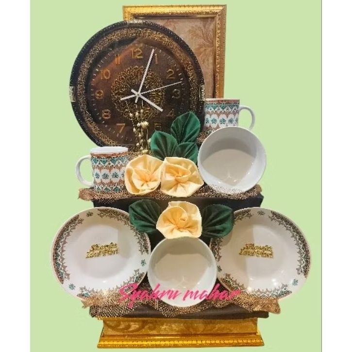 Jual Parcel lebaran piring + jam kaligrafi/ Parcel lebaran keramik j ...