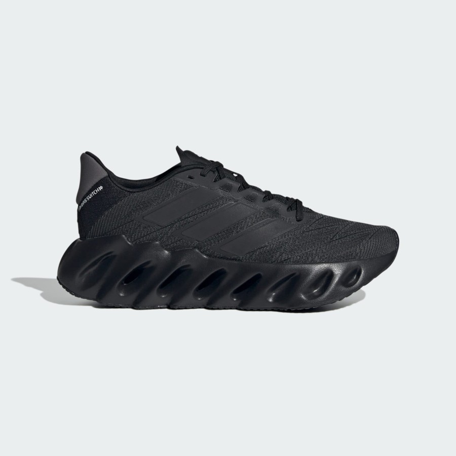 Jual Sepatu Lari Wanita Adidas Switch FWD 2 Black IF9185 | Shopee Indonesia