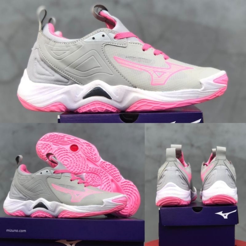 Jual SEPATU MIZUNO WAVE MOMENTUM SEPATU VOLI WANITA PUTIH TINGGU