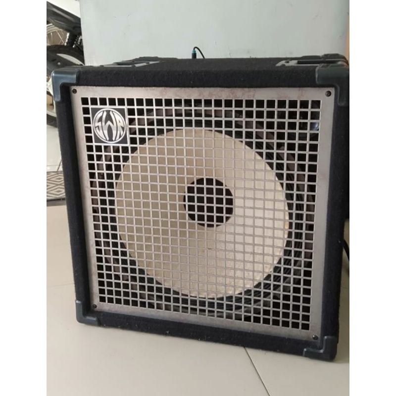 Jual SWR LA-15 bass combo amplifier original | Shopee Indonesia