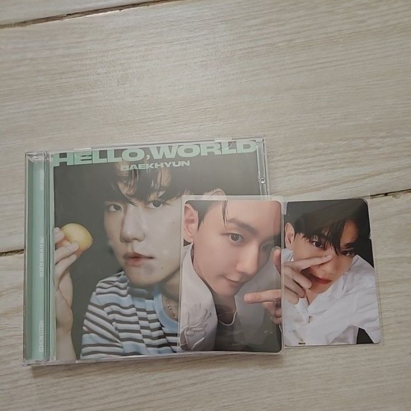 Baekhyun ベッキョンHello World 直筆サイン BAEKHYUN EXO Hello, World 4th Mini Album World Ver. SIGNED