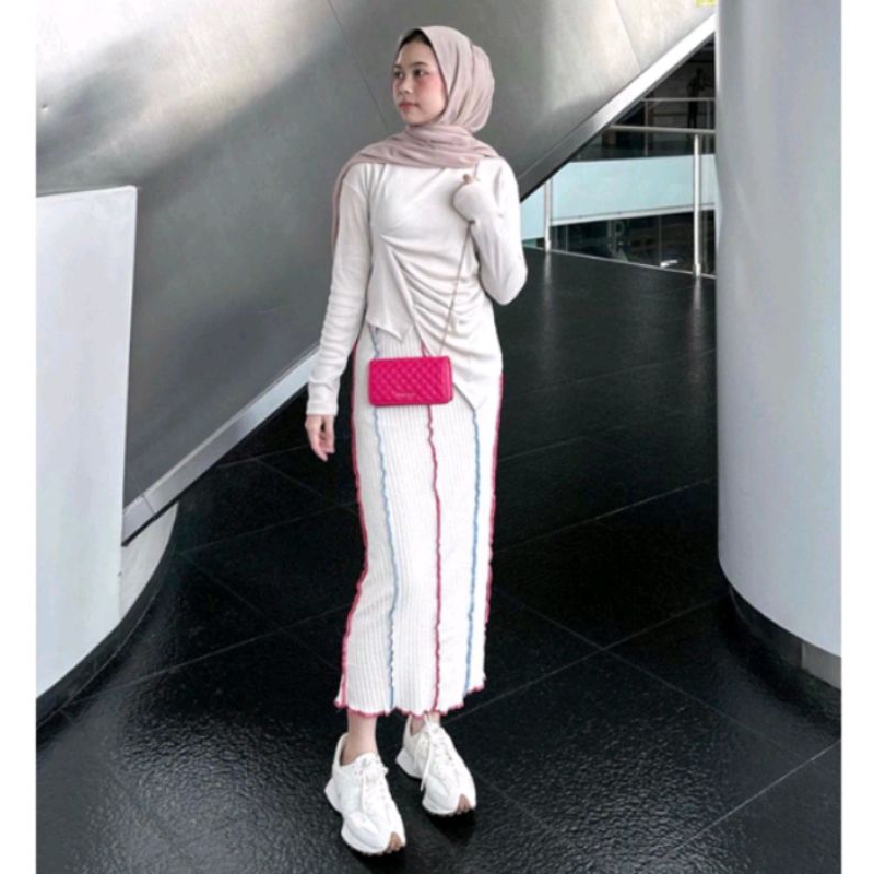 Elea Knit
