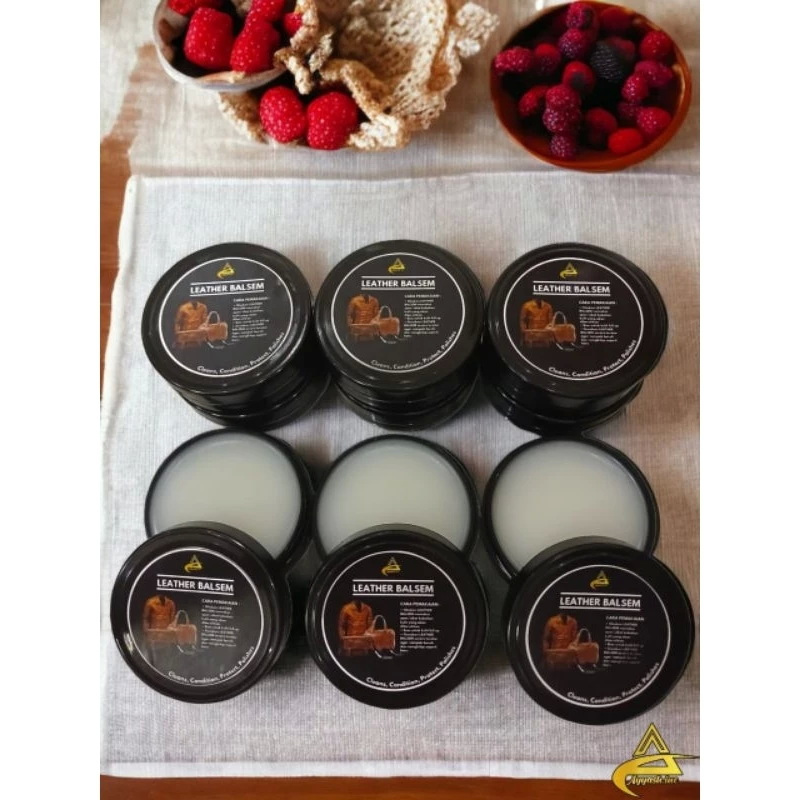 Jual [50GR + FREE SPONS] Leather Balm Cleaner Pembersih Noda Dan ...