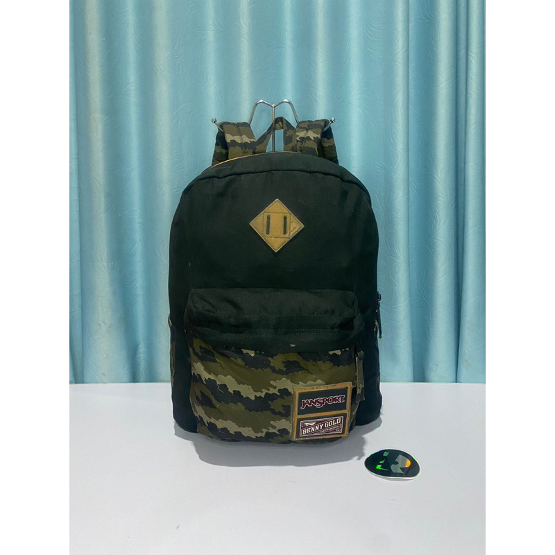 Jual tas ransel Jansport x Benny Gold | Shopee Indonesia