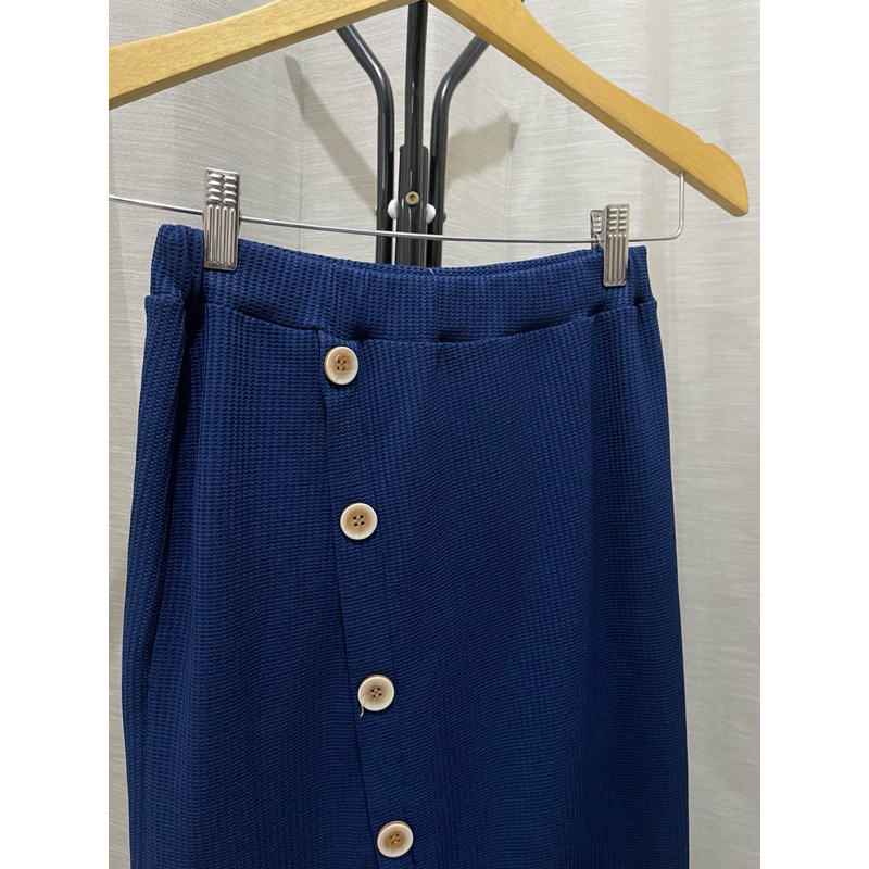 Jual Rok Knit Navy Kancing (baru) | Shopee Indonesia