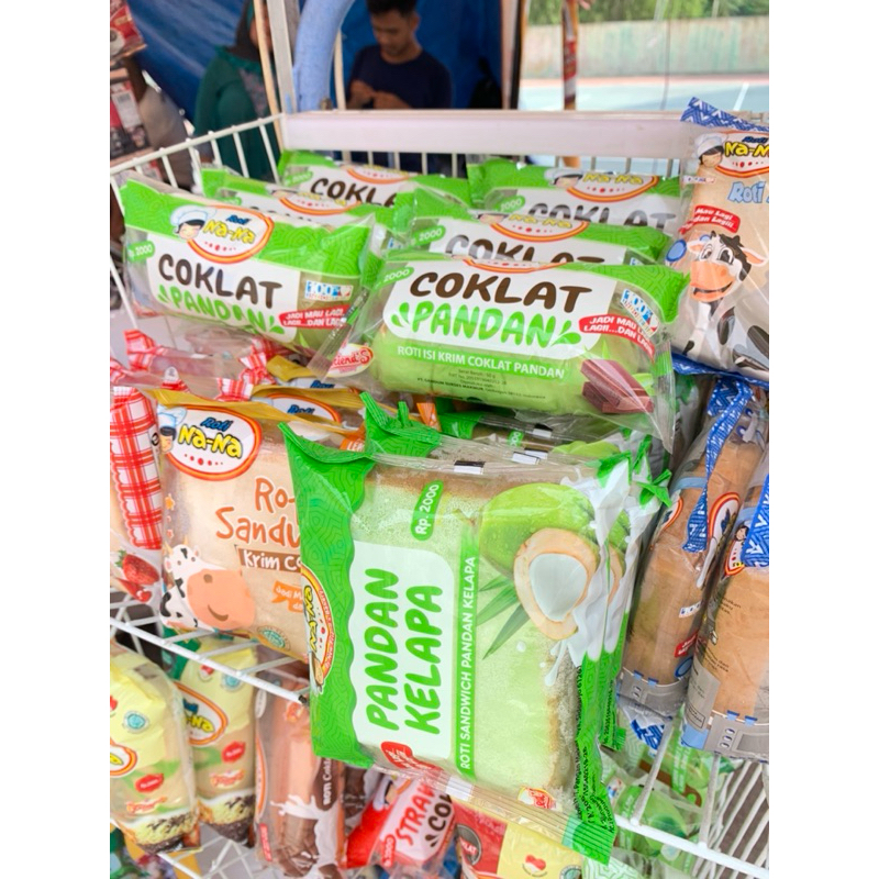 Jual Roti Nana Sandwich Rasa Pandan Kelapa (5 PCS) Roti Kemasan, Snack ...