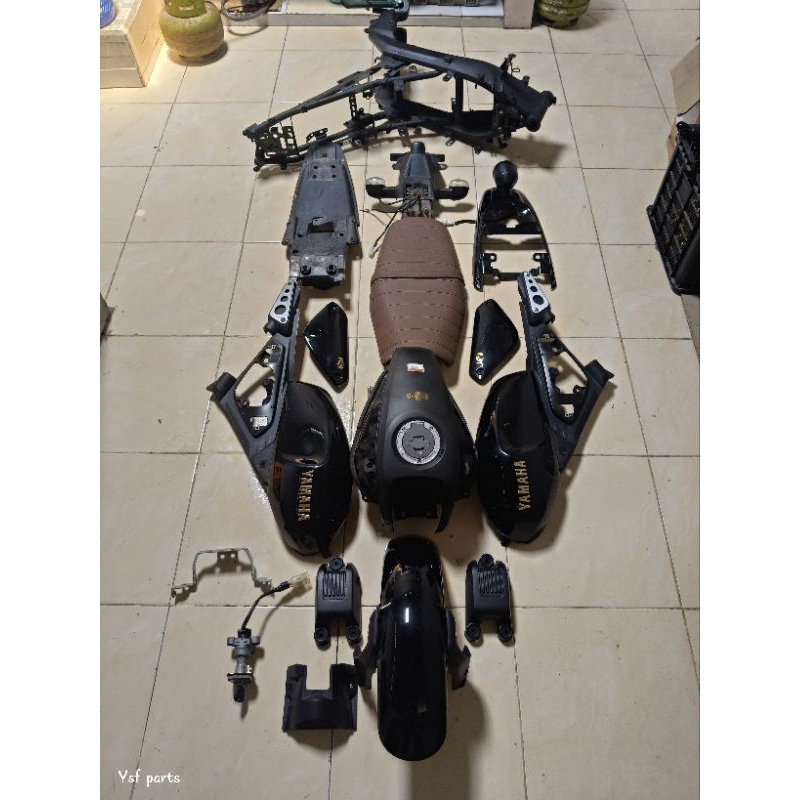 Jual body xsr lengkap dengan rangkanya original yamaha | Shopee Indonesia