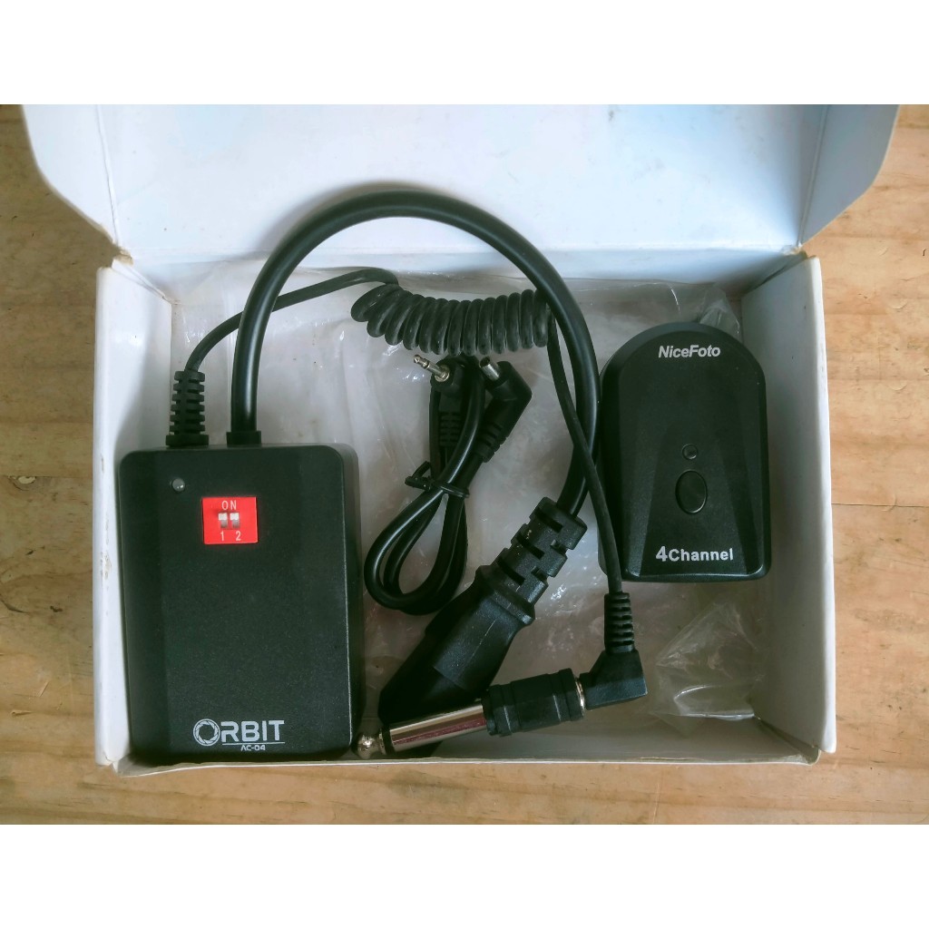 Jual Trigger AC 04 Orbit - Trigger Flash Studio | Shopee Indonesia