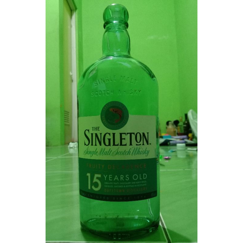 Jual SINGLETON - BOTOL SECOND BOTOL KOSONG(700ML) | Shopee Indonesia