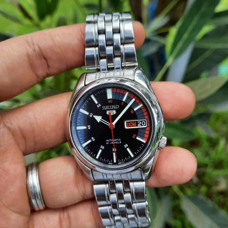 セイコー 5 自動巻　7s26-01v0 レッド　SNK375K セイコー 5 自動巻 7s26-01v0 レッド SNK375K SEIKO 5 Automatic