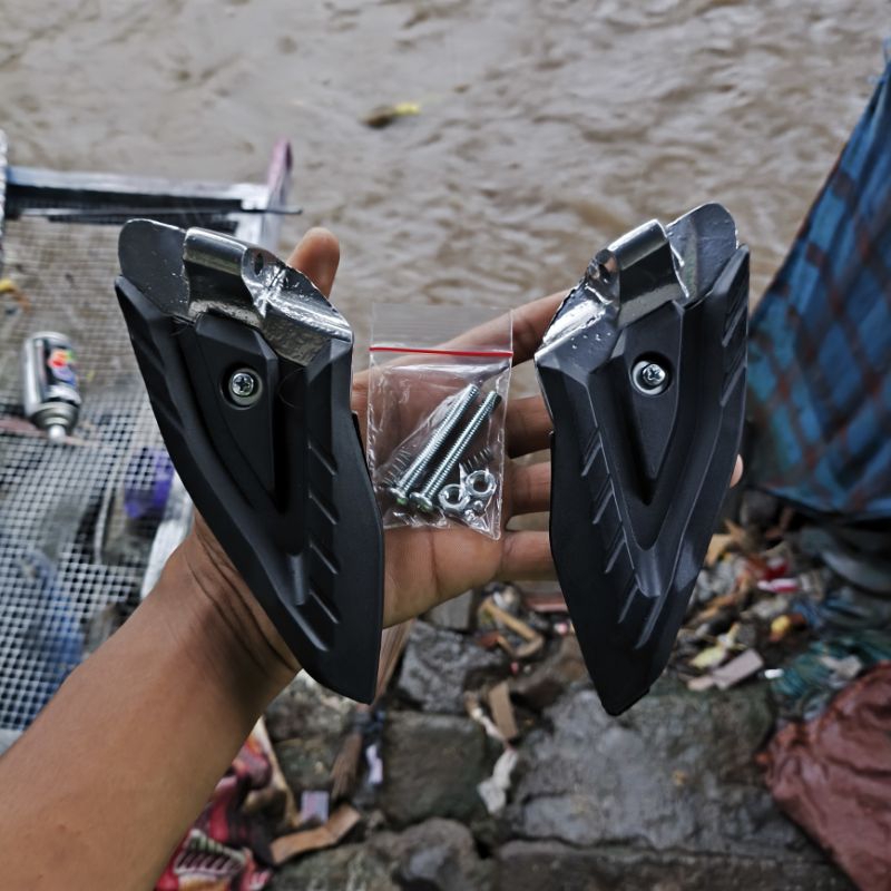 Jual Dudukan step belakang PCX 150 besi arm foot step new lokal k97 ...