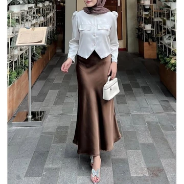 Rok Violet Satin Fashion Lembut Mewah