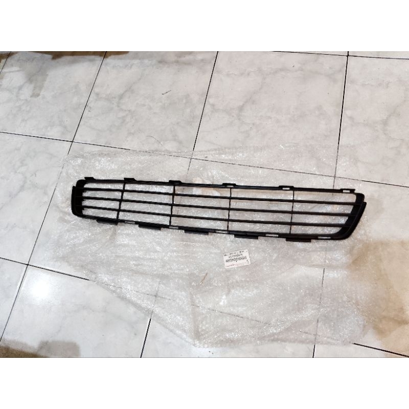 Jual grille grill jaring kisi kisi bumper bemper depan bawah toyota ...