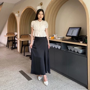 NAYNA Rok Satin Slik Premium Midi Lenght Panjang Satin Skirt Rok Slik Korean Style Basic Wanita