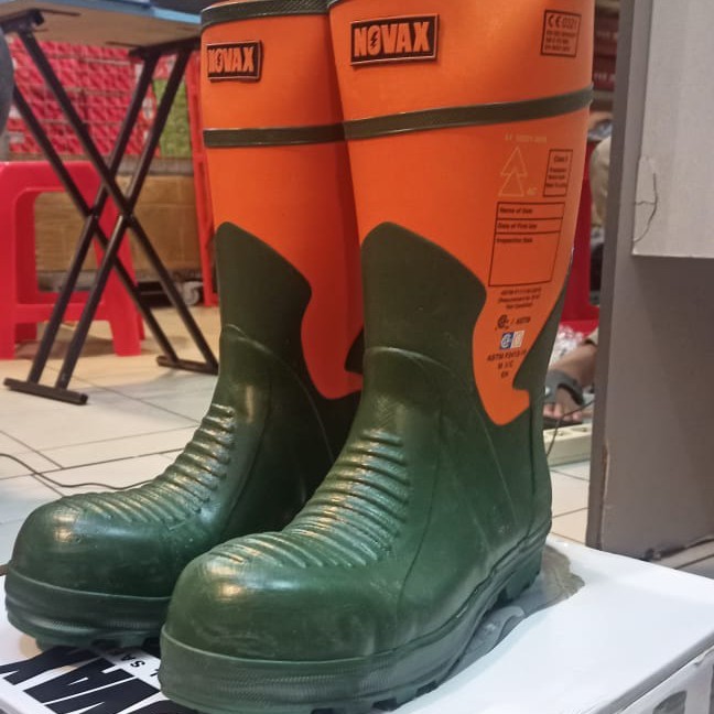 Jual Sepatu Safety Anti Listrik 20 KV / Sepatu Safety Novax Anti