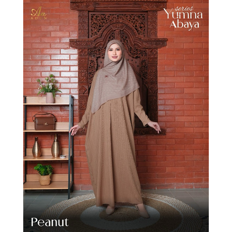 Yumn Abaya