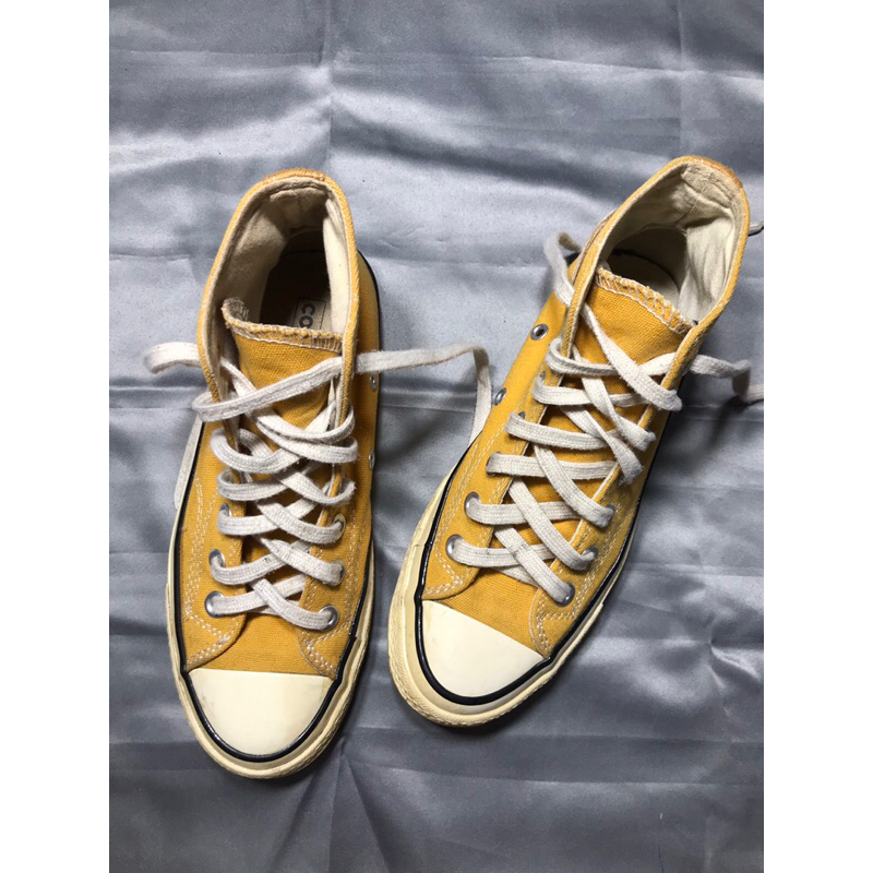 Jual Preloved Converse Kuning | Shopee Indonesia