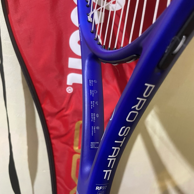 Jual RAKET TENIS WILSON PRO STAFF BLUE + SENAR FREE TAS | Shopee Indonesia