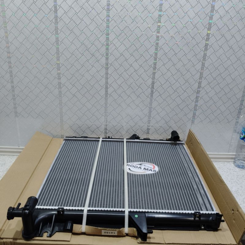 Jual RADIATOR MITSUBISHI STRADA TRITON KB4 2500CC MANUAL TAHUN 2008 ...