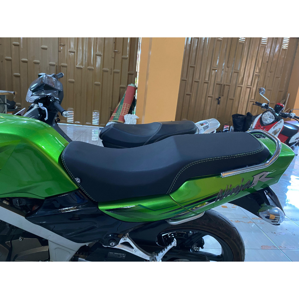 Jual Jok ninja r lama roadrace sasak paha bahan amplas kasar-jok ninja ...