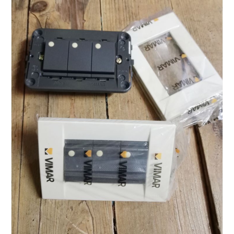 Jual saklar saklar 3inbow VIMAR color 3pencatan saklar Italy | Shopee ...