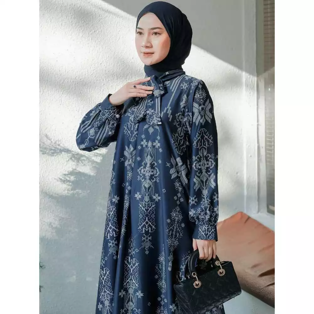 Tampilan Gamis Haerumi Kondangan