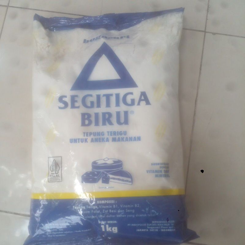 Jual Tepung terigu 1kg segitiga biru terigu indofood | Shopee Indonesia