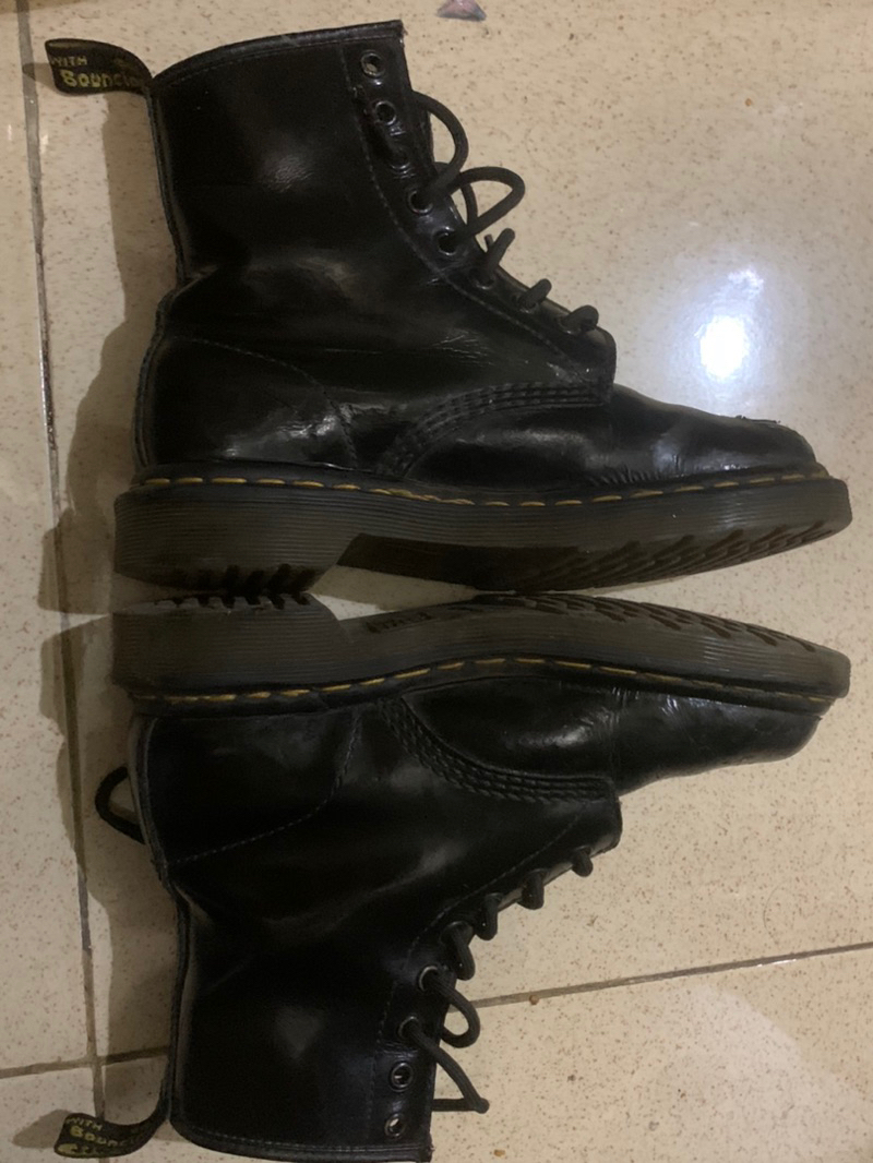 Jual docmart dr. martens 1460 black patent leather second bekas ...
