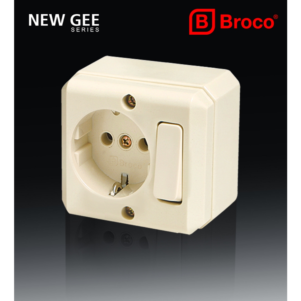 Jual Broco Electrical Socket Outlet and Single Switch Outbow Cream ...