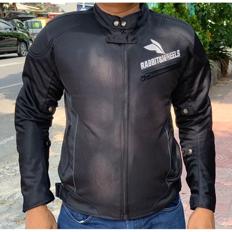 Jual JAKET RABBIT AND WHEELS ALL NEW BASIC REGULER BLACK | Shopee Indonesia