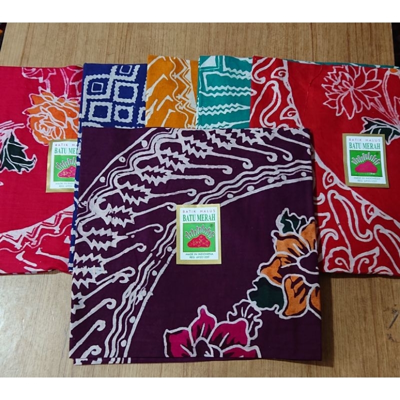 Jual Taplak Meja Batik Halus Segi Empat 110x1100cm Batik brokolin Cap ...